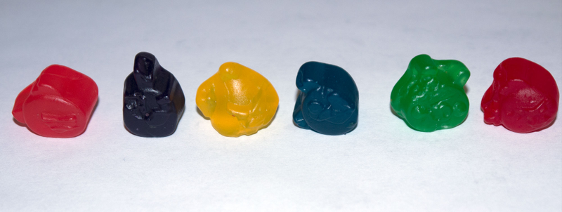Illustration for article titled Angry Birds Space Fruit Snacks: The Snacktaku Review